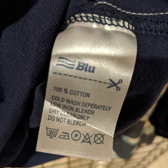 Sailing polo shirt by Blu.  Size:. Large - Picture 11 of 11